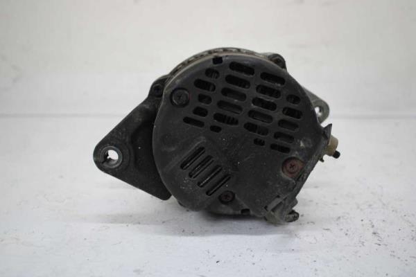 ALTERNATEUR 70A - Vue 4